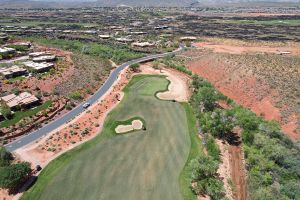 Entrada 9th Approach Aerial